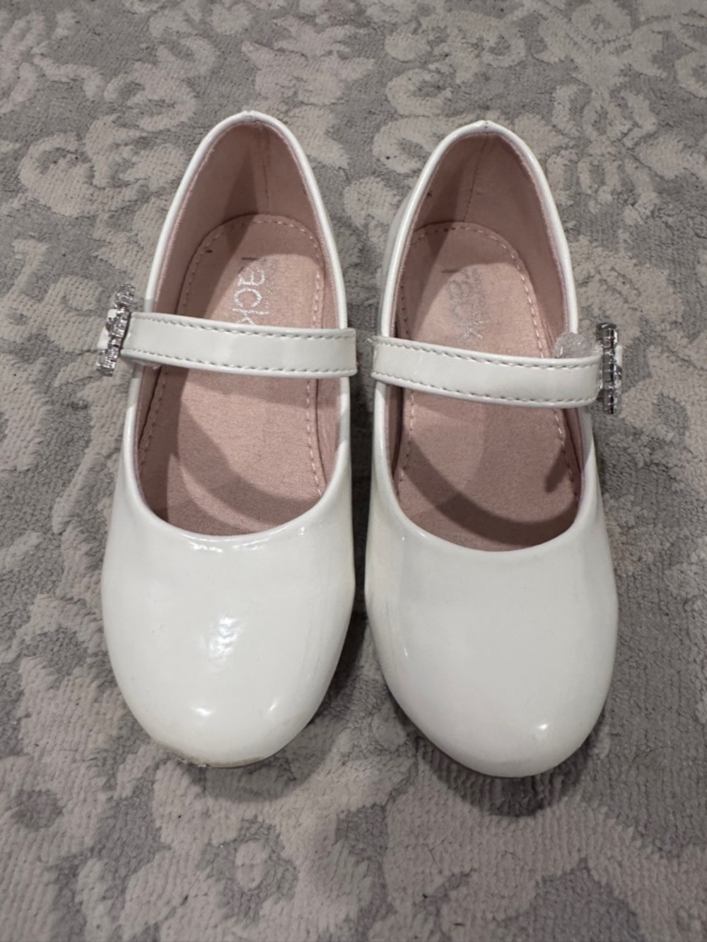 Girls' White Patent Mary Jane Dress Shoes with Rhinestone Buckle